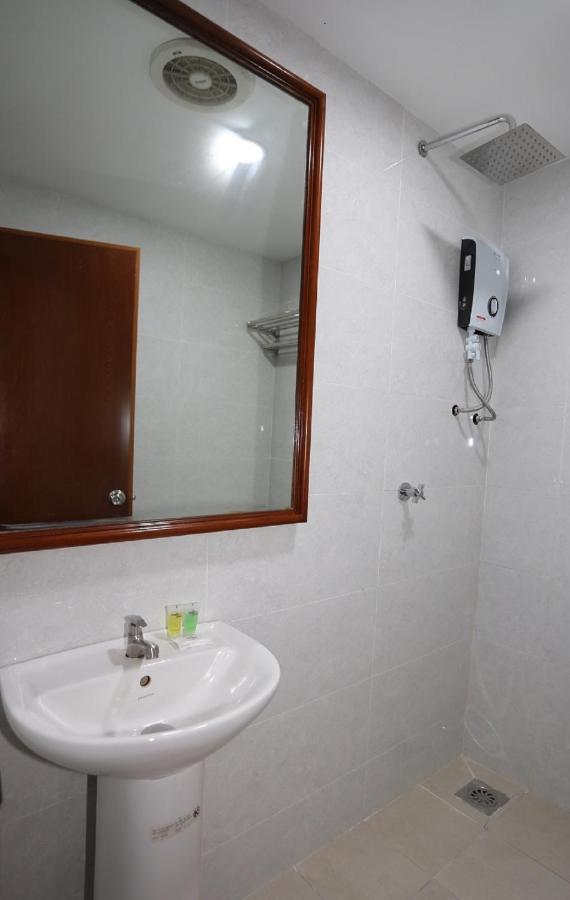 Orkid Hills At Pudu Hotel Куала Лумпур Екстериор снимка